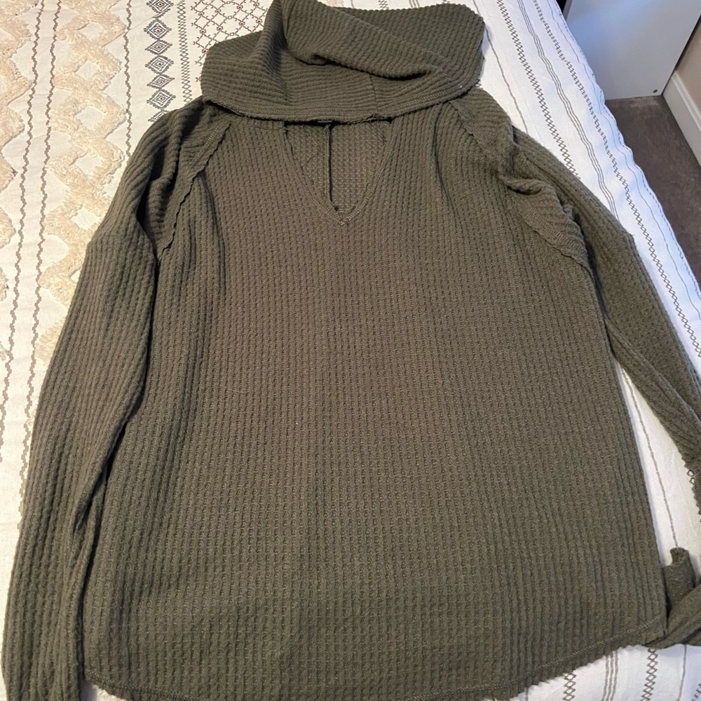 Sweater Bundle! - Picture 3 of 4